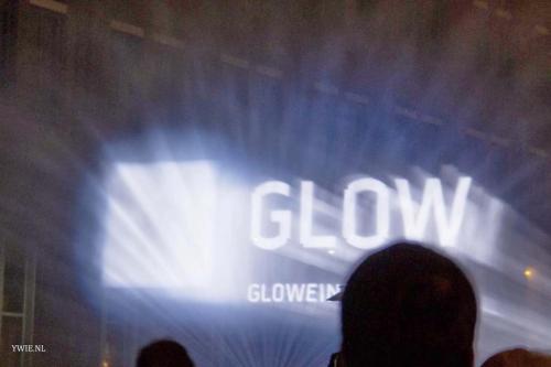Glow-023